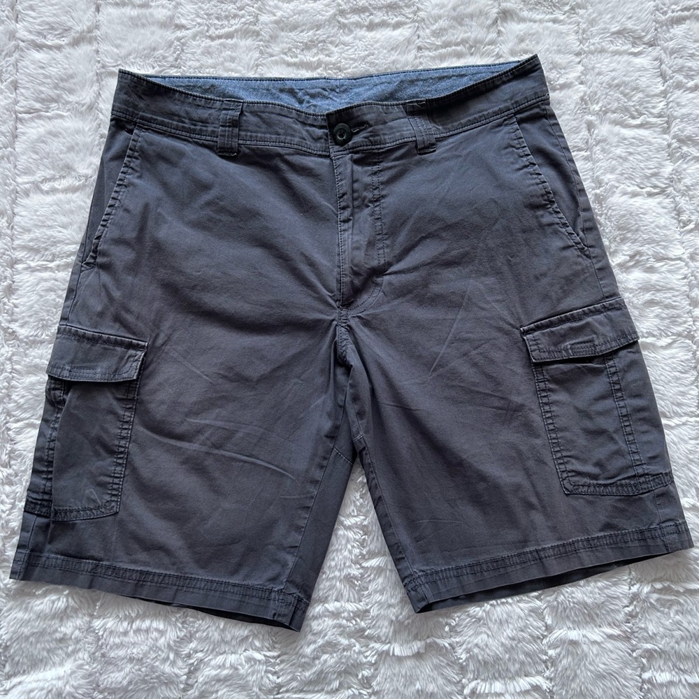 Columbia Men’s Light Weight Cargo 6 Pockets Regular Fit‎ Shorts Size 32